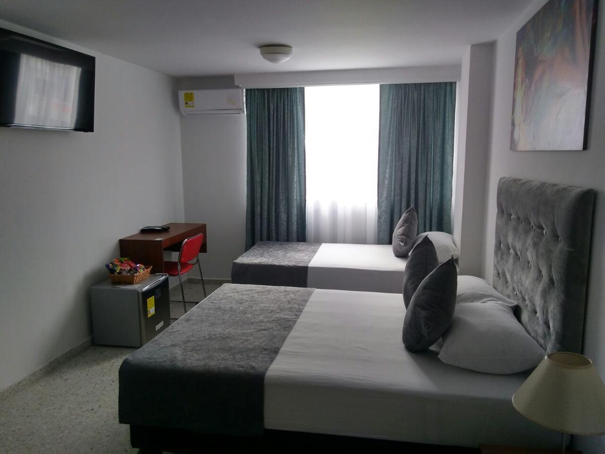 Torre De Granada Hotell Cali Eksteriør bilde